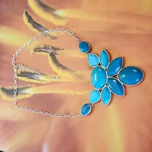 NWT Blue signed Statement Necklace